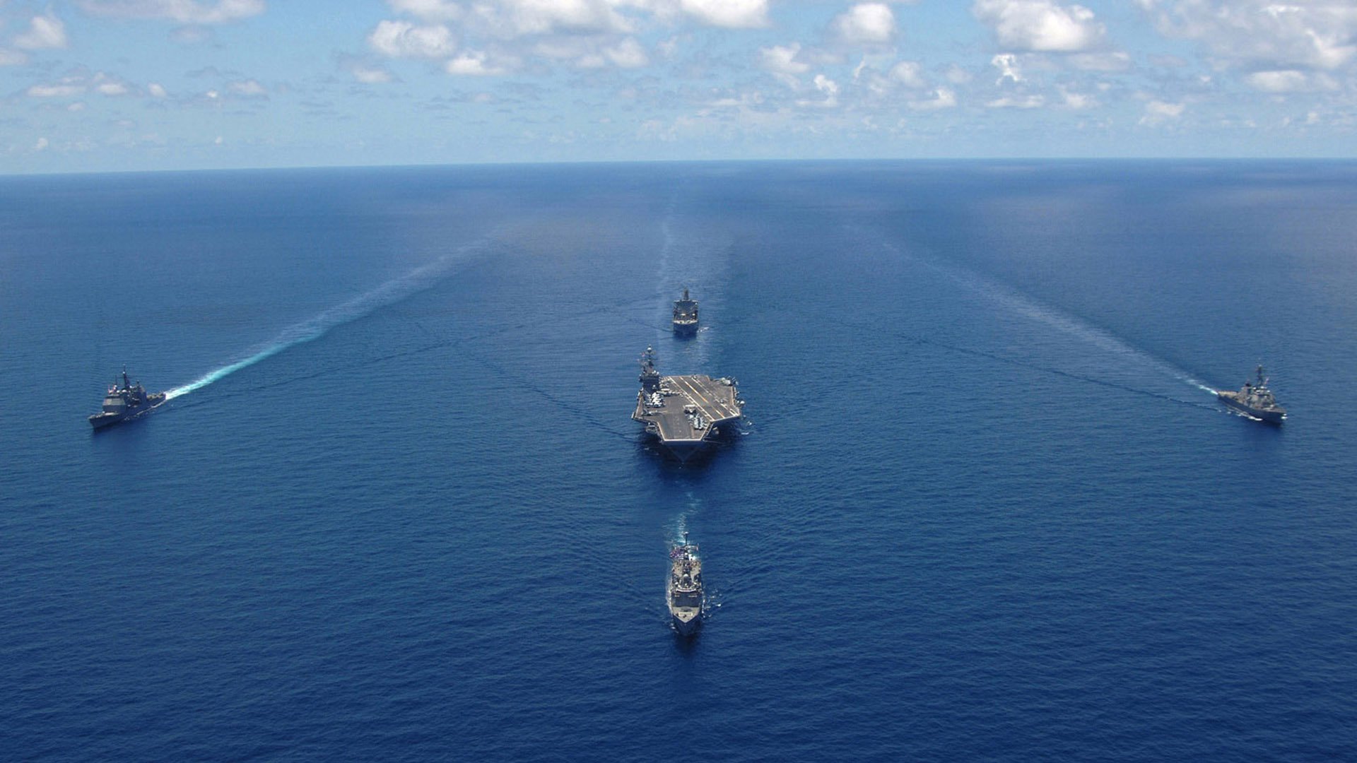 【电子判罚的争议】VAR是否降低了裁判误判率?,var裁判有几个