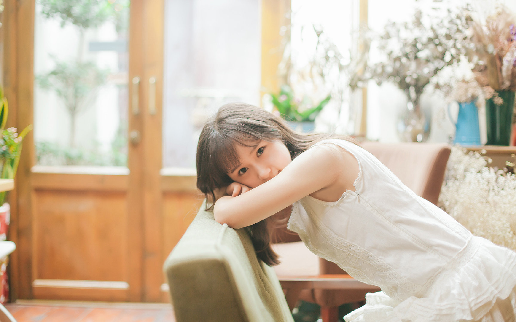 詹姆斯末节连得十分湖人稳住局势,詹姆斯刚到湖人